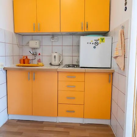 Minnie Apartment *